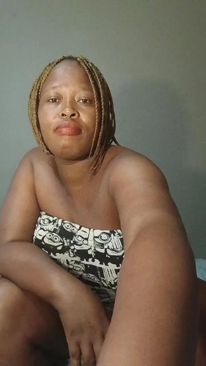 Supersexy335 — Freechat on Cam4