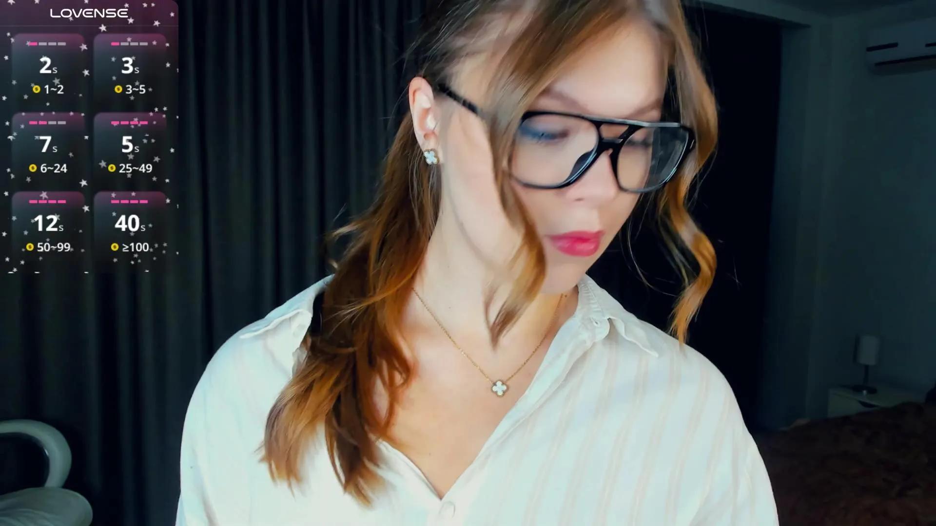 SusannTien —  #schoolgirl #pee #anal #smoke #bigass #deepthroat #analtoys