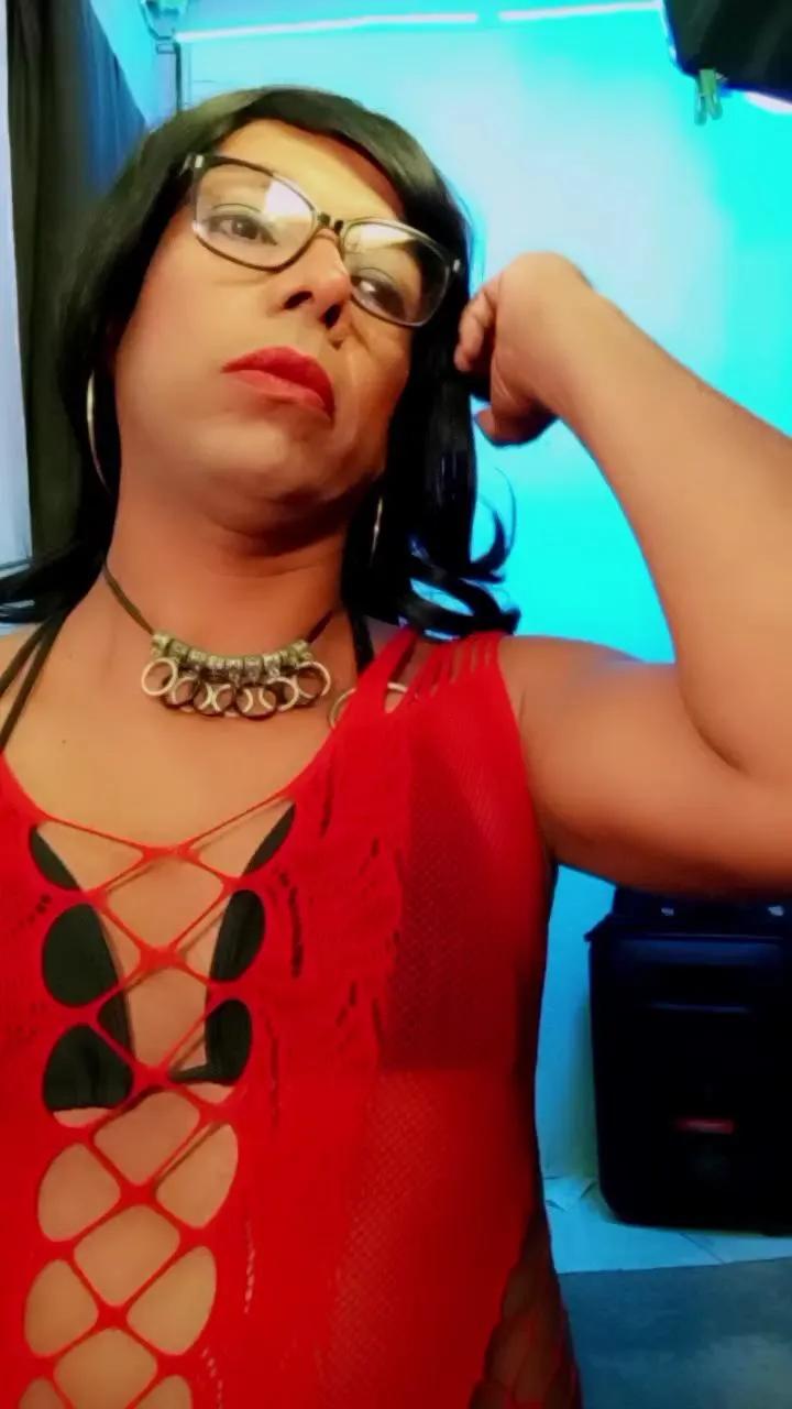 Offline susantrans on Cam4