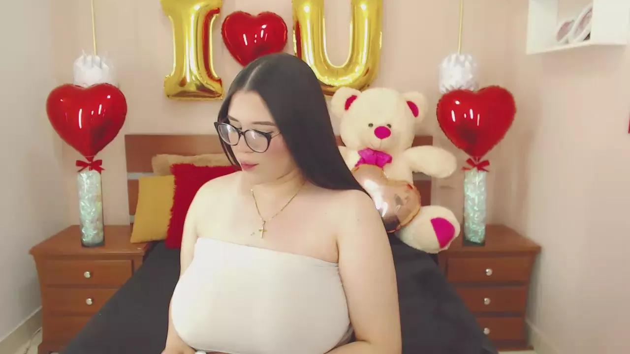 sweet__pink on Cam4 