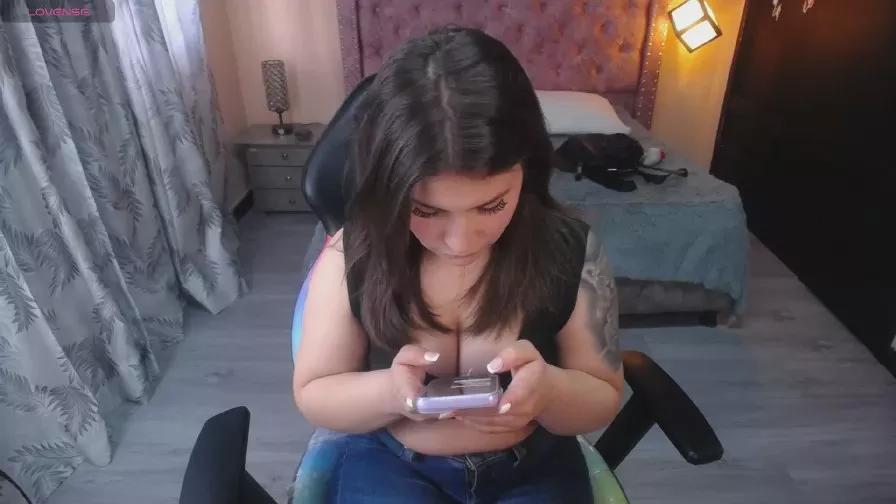 sweet__rhang on Cam4 