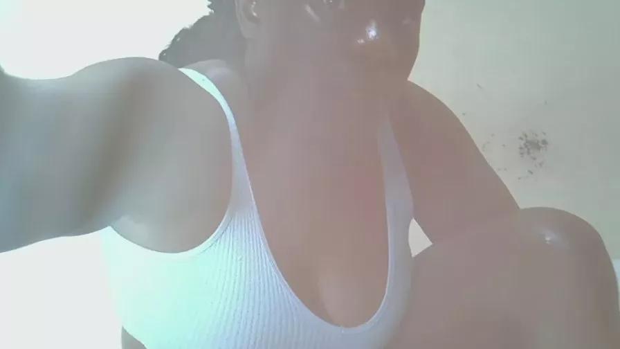 Sweet_ebony92 on Cam4 