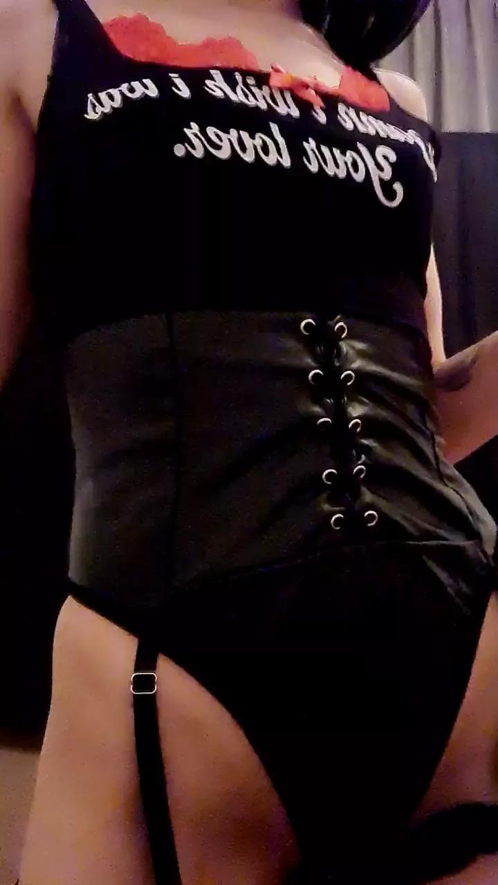 Sweetbutsexy25 on Cam4 