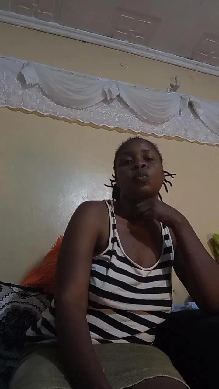 SweetCandie1 — Freechat on Cam4