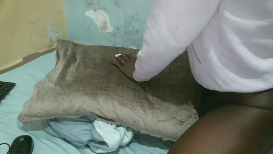 SweetCandie1 on Cam4 