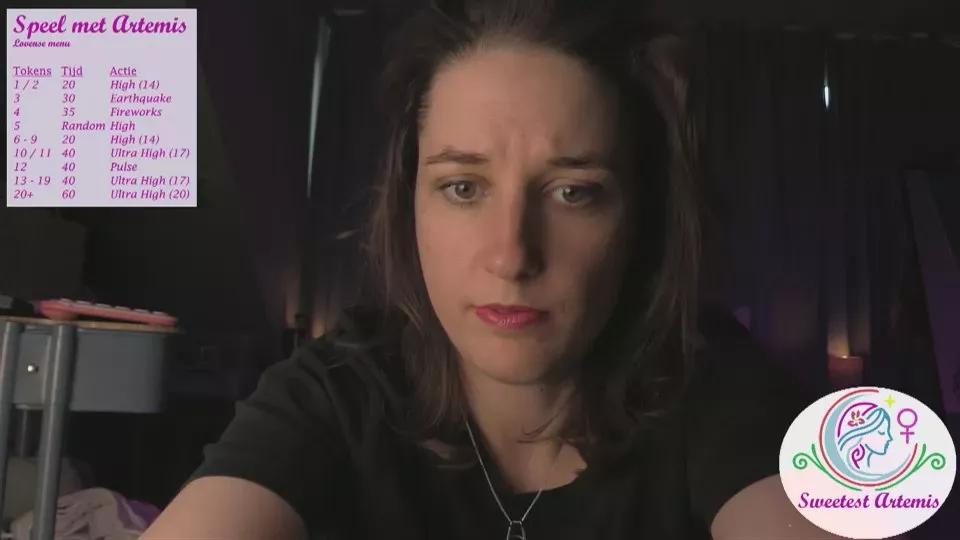 SweetestArtemis on Cam4 
