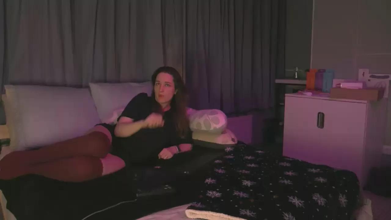 SweetestArtemis on Cam4 
