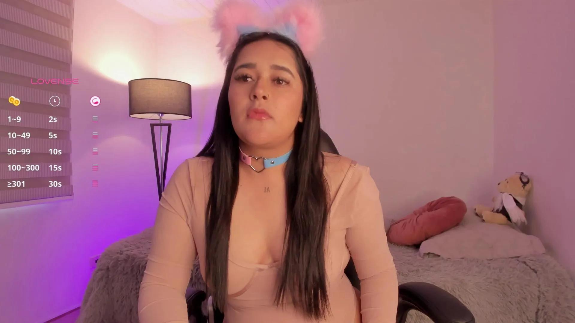 sweety_leah on Cam4 