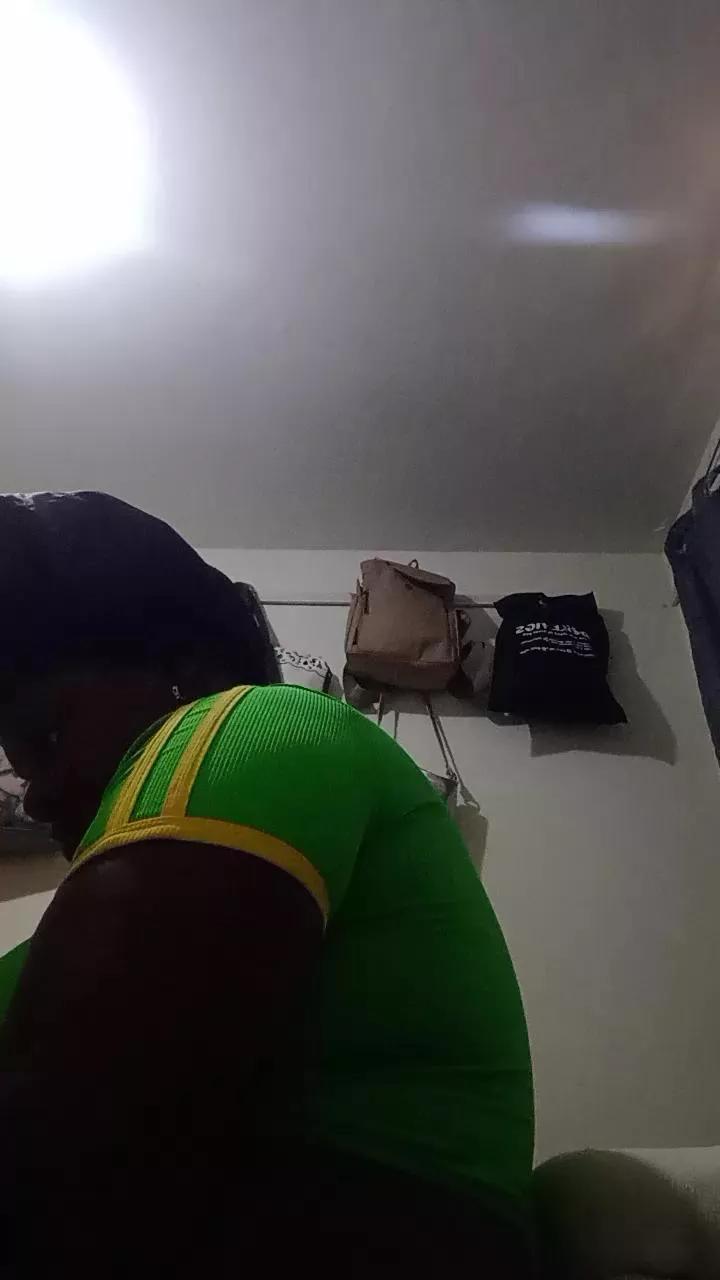 Offline SwitCandy on Cam4