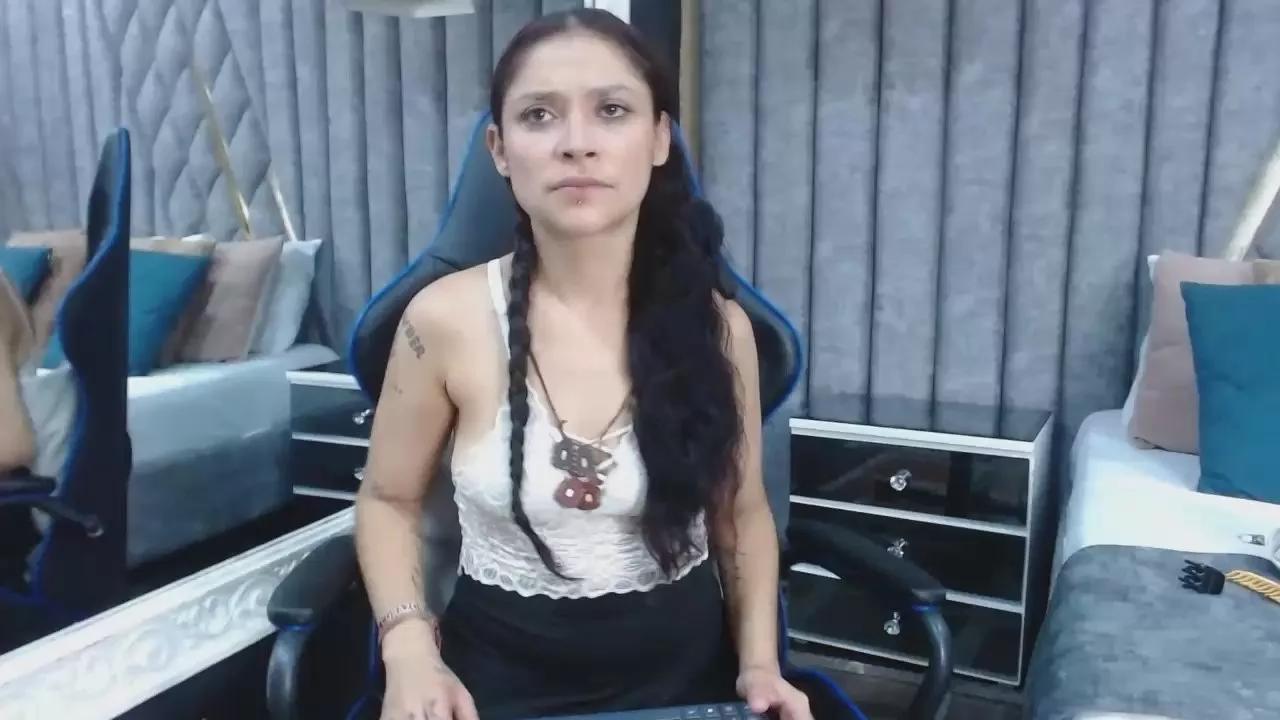 TamaraBeckford on Cam4 