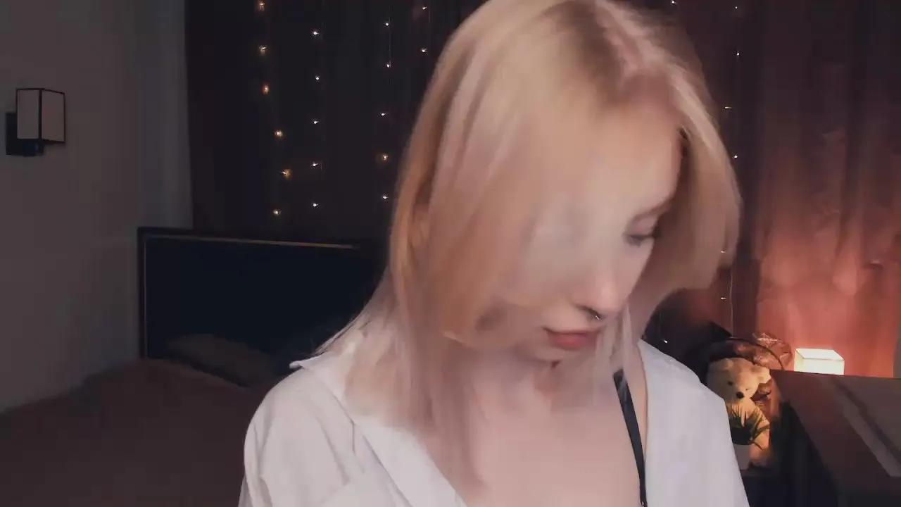 Freechat TandraNorum on Cam4