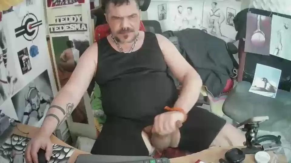 TeddyTedesma on Cam4 