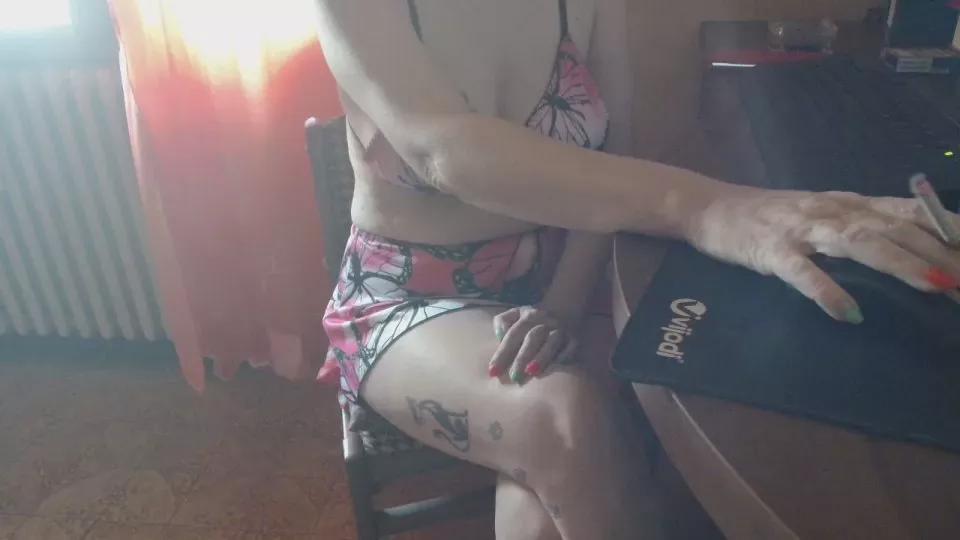 tentatrice74 on Cam4 
