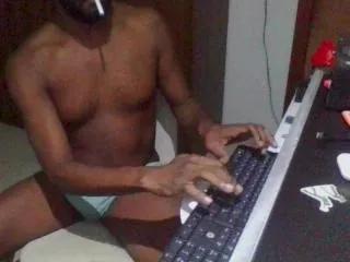tesudoblack85