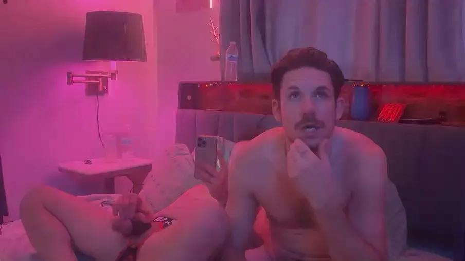 Offline texxxusa on Cam4