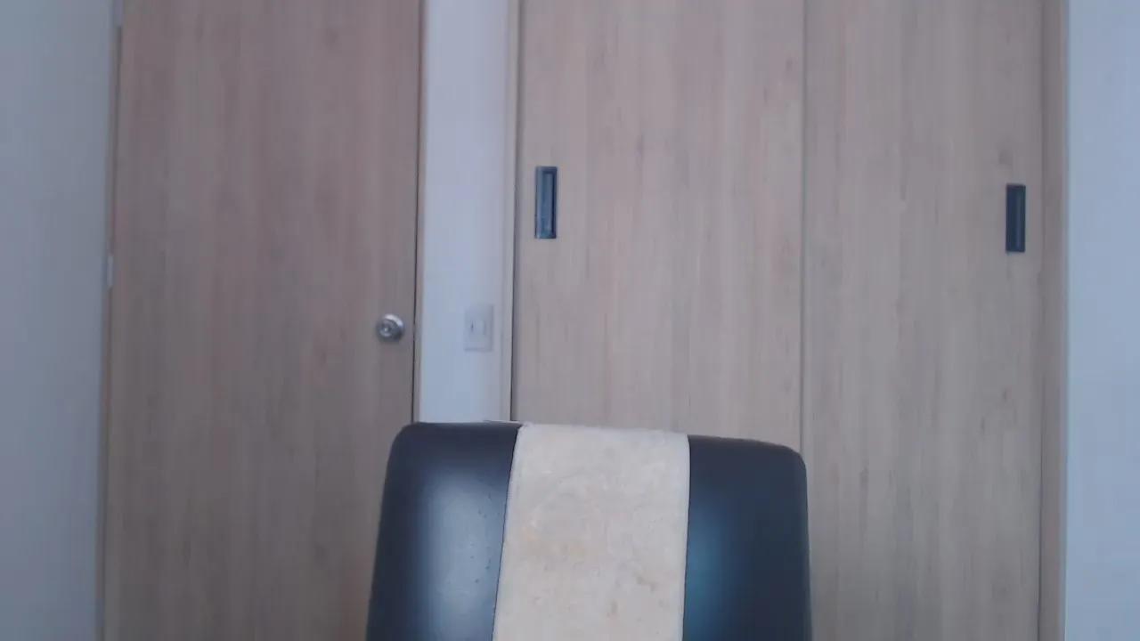 Avatar of theo_collins