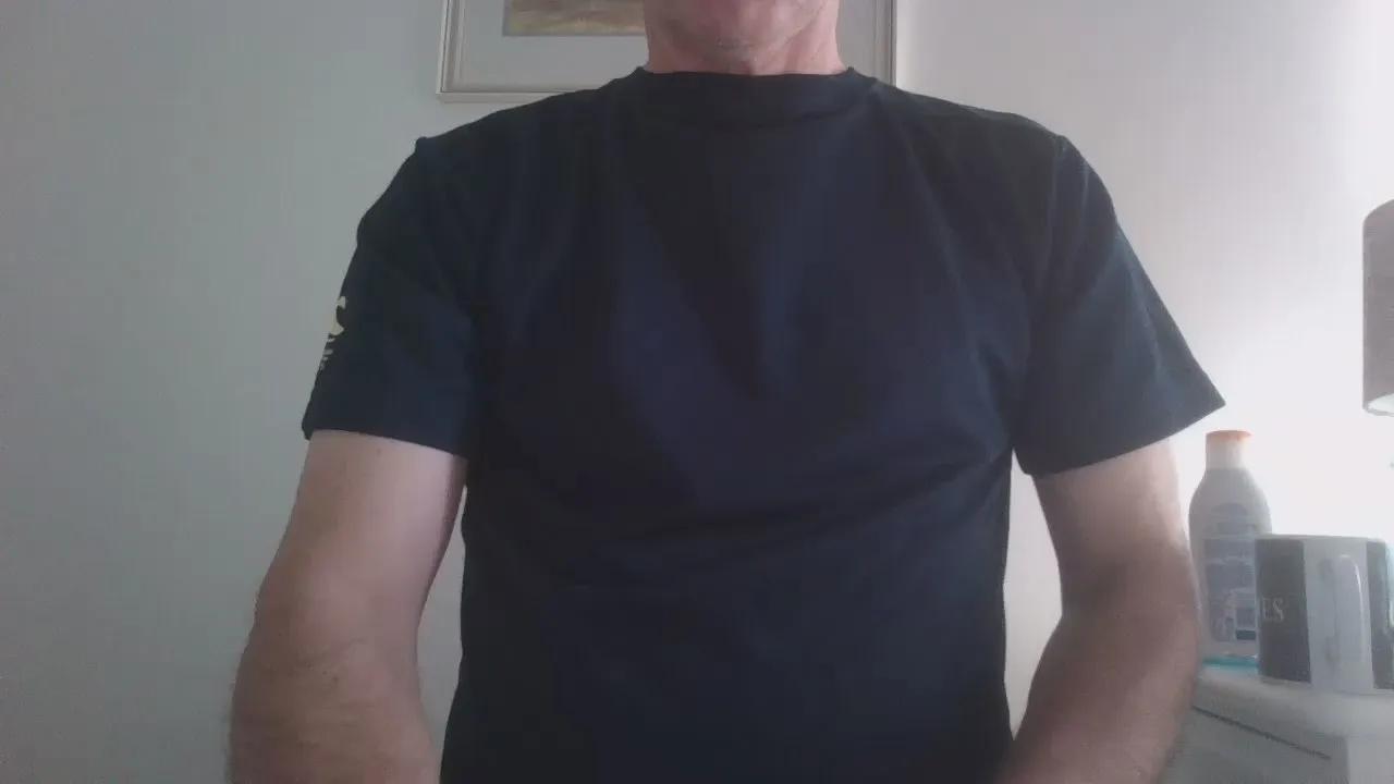 thethefin on Cam4