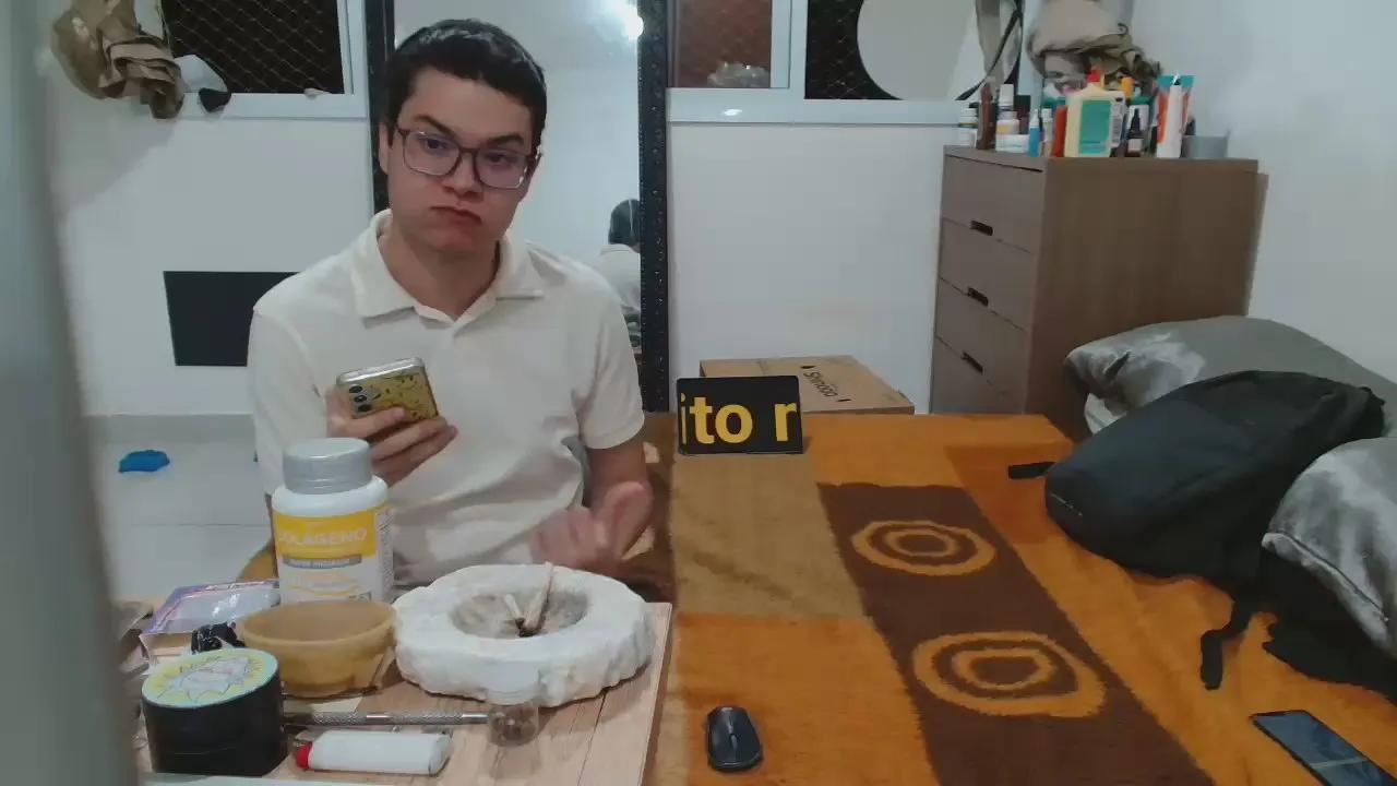 Freechat Thomas_FRZ on Cam4