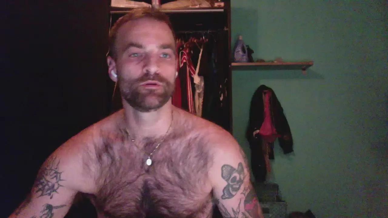 Offline throatfucker21 on Cam4