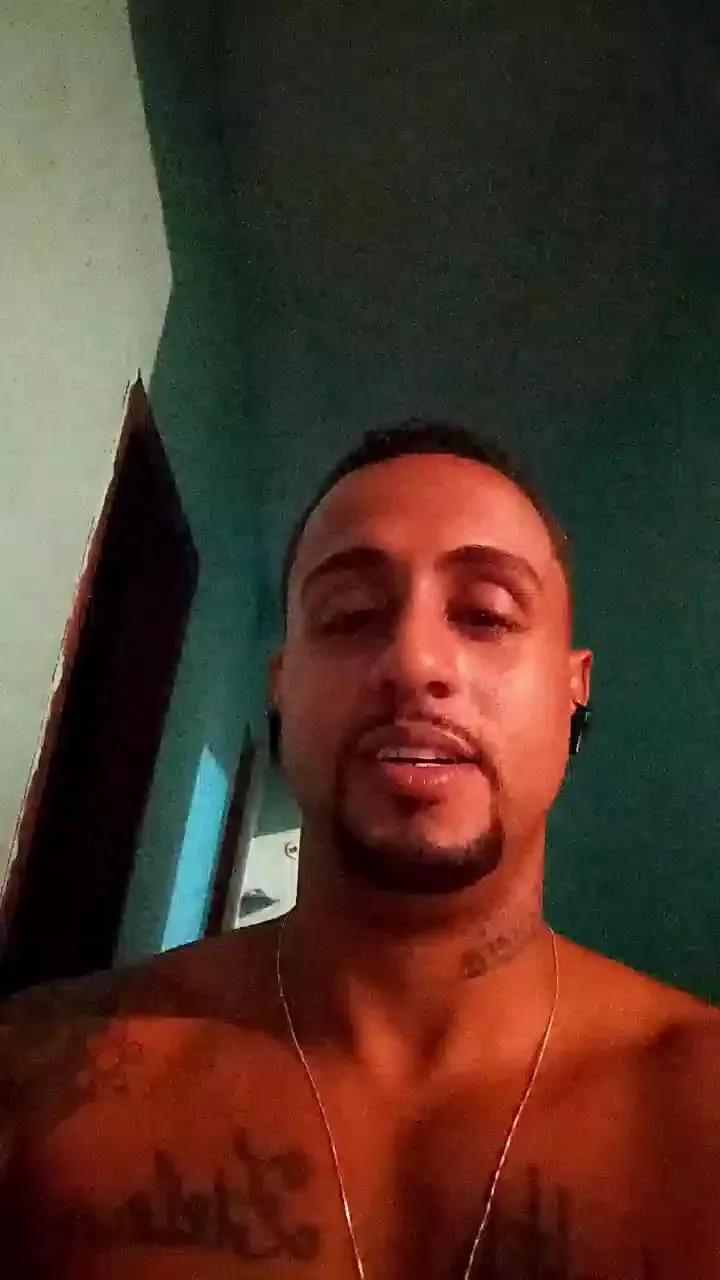 ThugStyle2206 — Freechat on Cam4