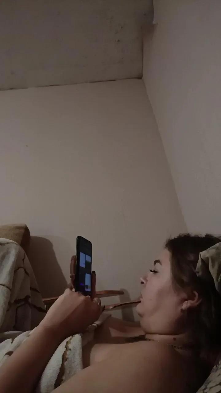 TinaaRina — Freechat on Cam4