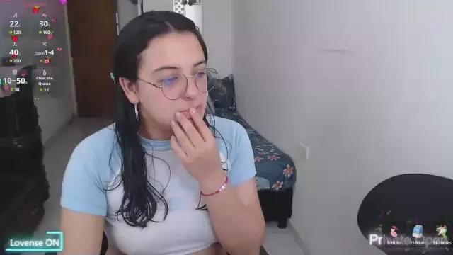 TinaNCharlie on Cam4 