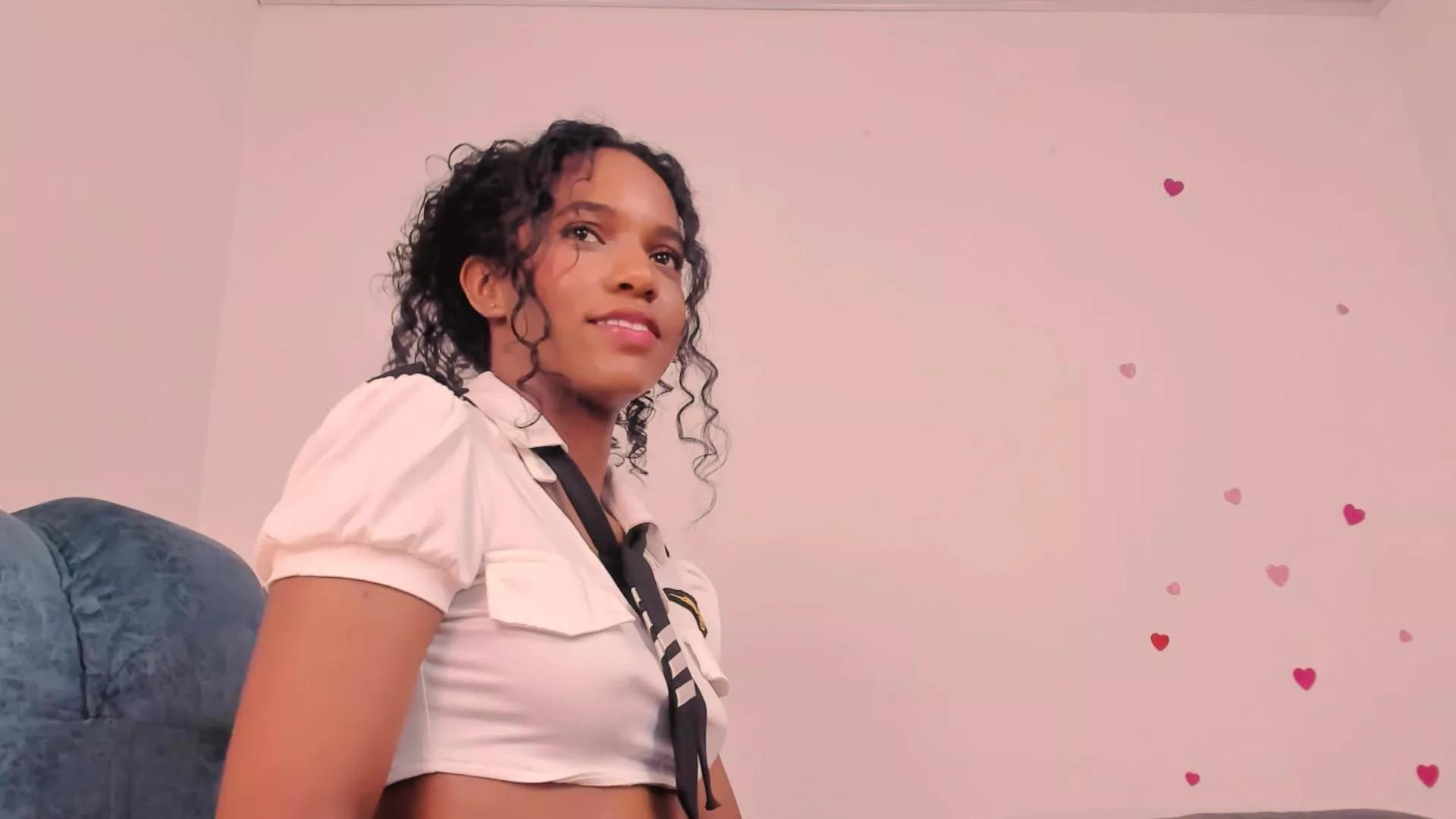 Offline TinaRouse on Cam4