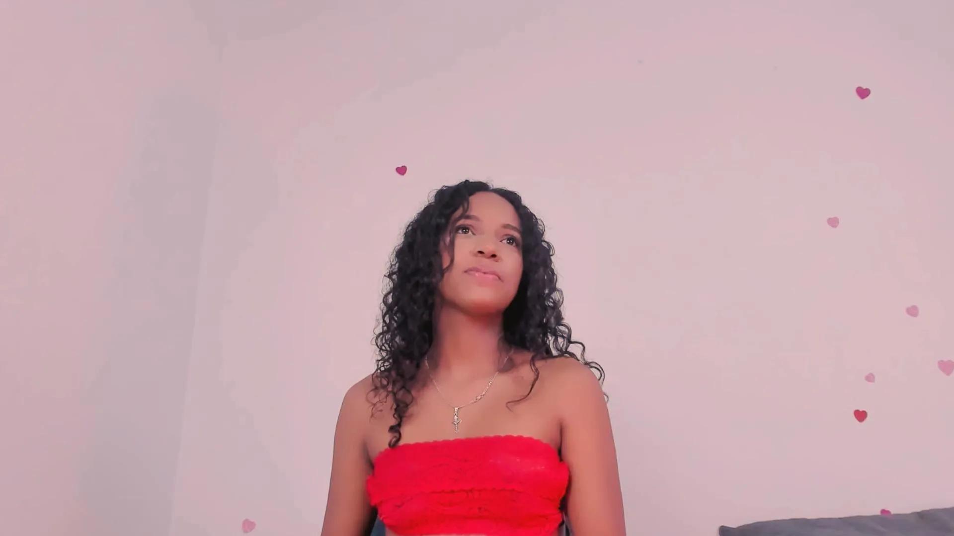 Offline TinaRouse on Cam4