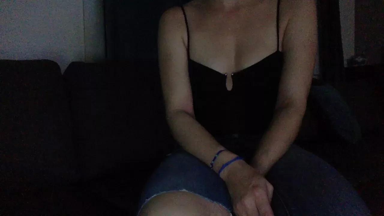 TLT83 on Cam4 