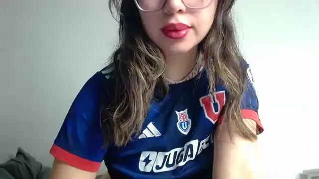 trinitahorny — Freechat on Cam4