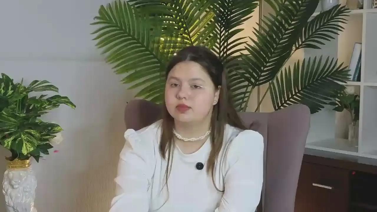 Offline TrinityHalphen on Cam4