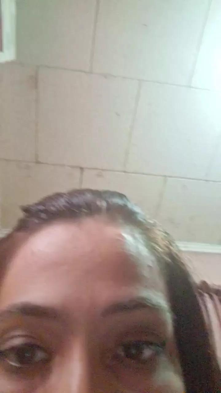 tuconejitahot on Cam4 