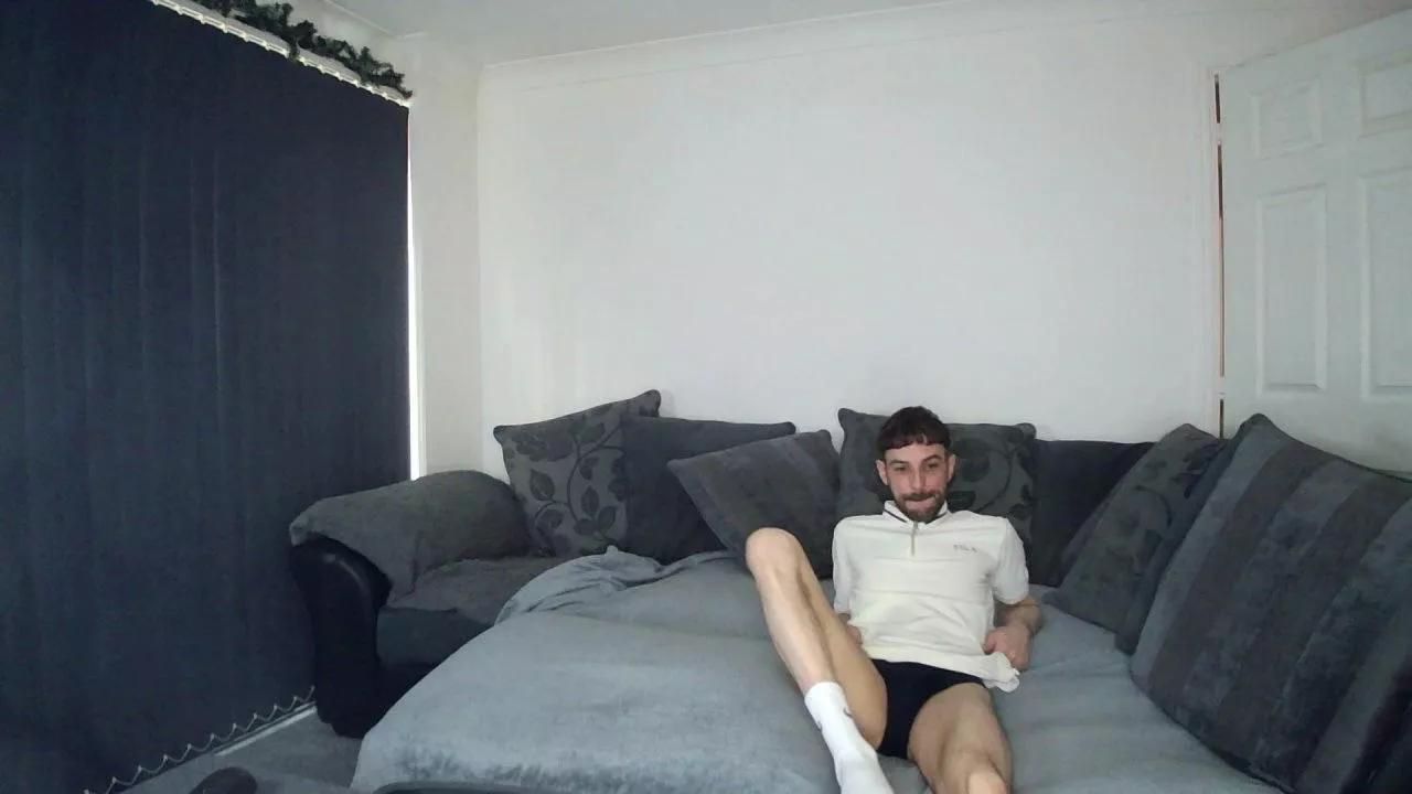 TwoTwinkHusband on Cam4 