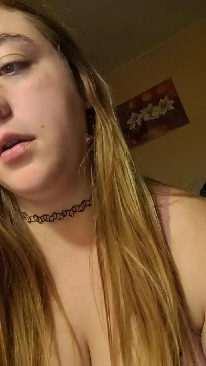 Ursula98 on Cam4 
