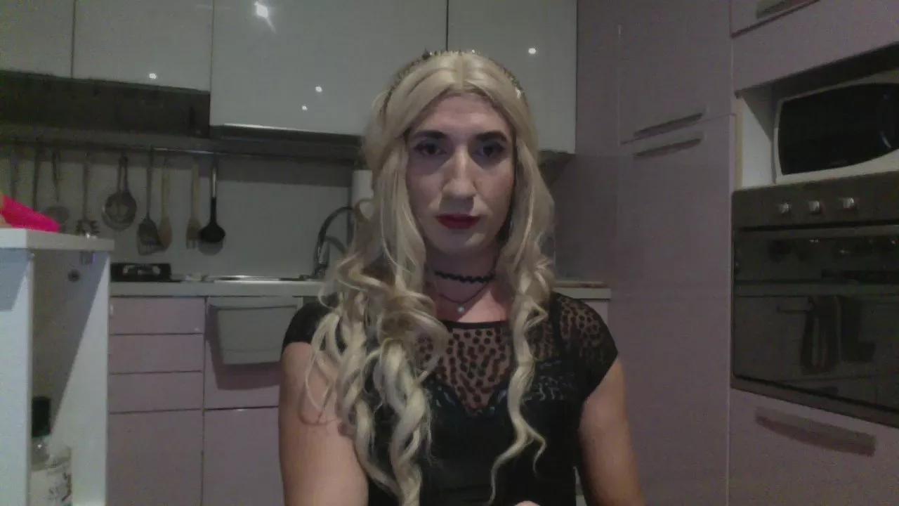 valentainy on Cam4 