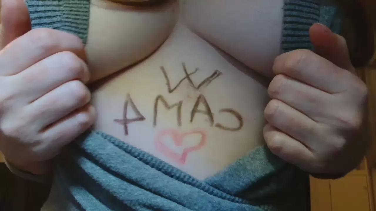 Offline Valeria_Italia on Cam4