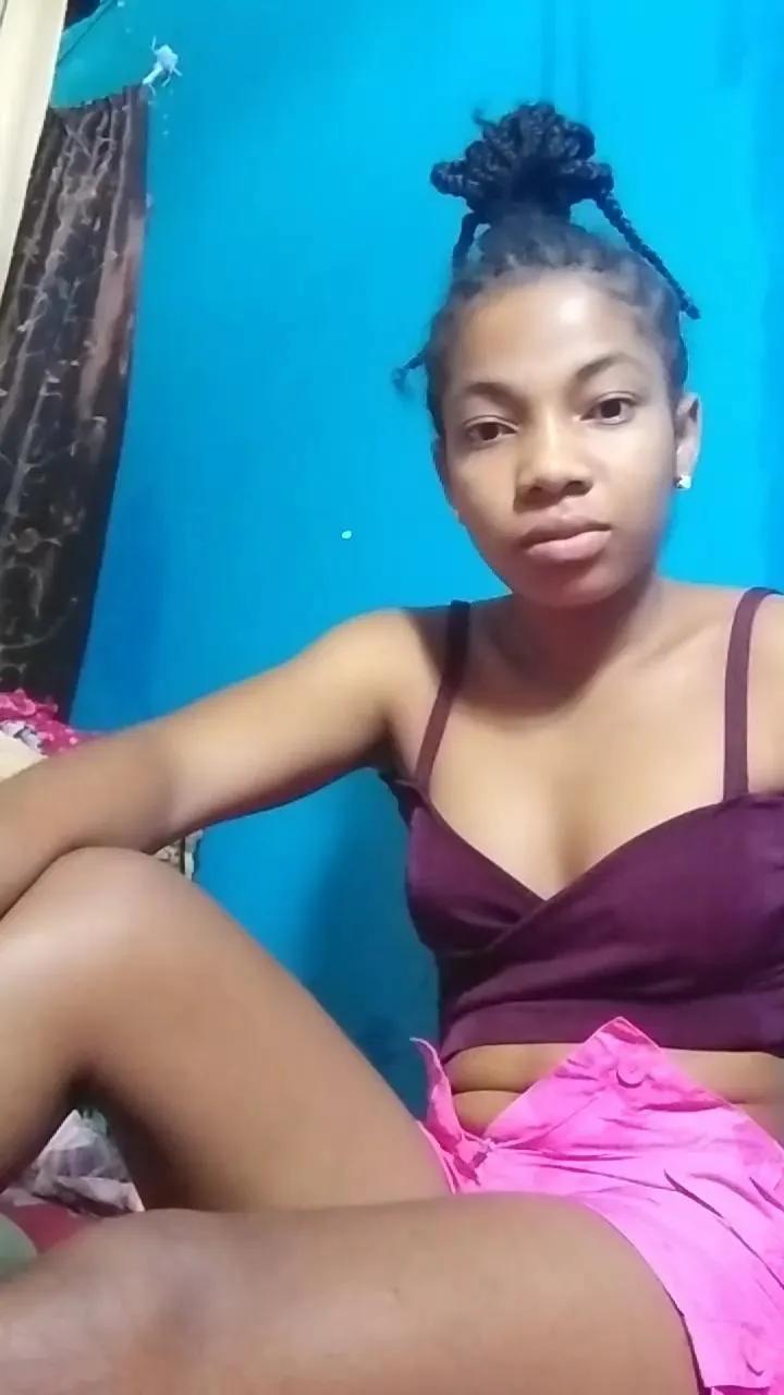 Avatar of valerie72