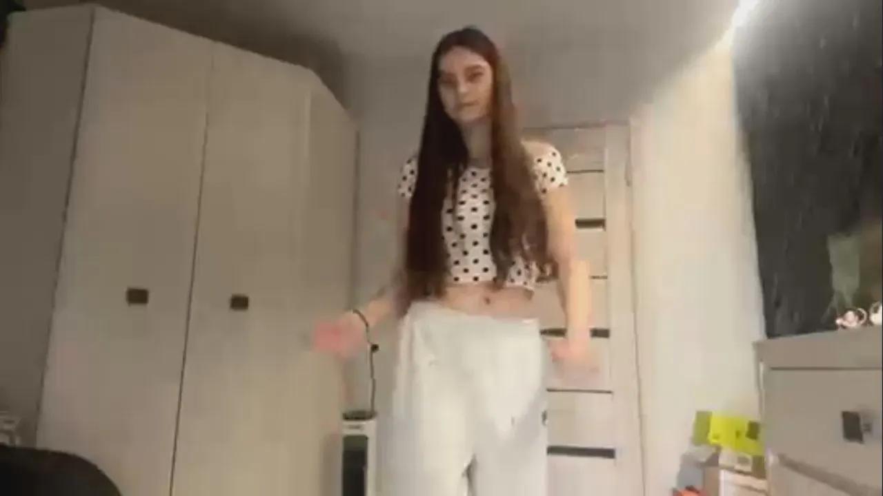 Offline VasilikiClovis on Cam4