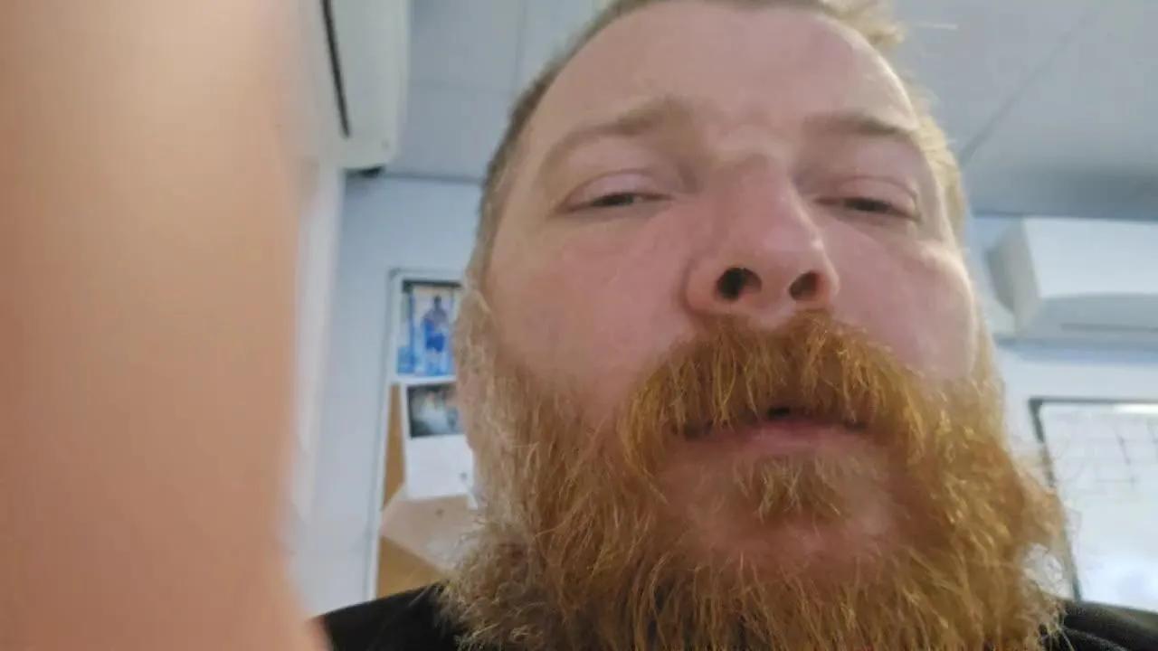 Offline viking17xxx on Cam4