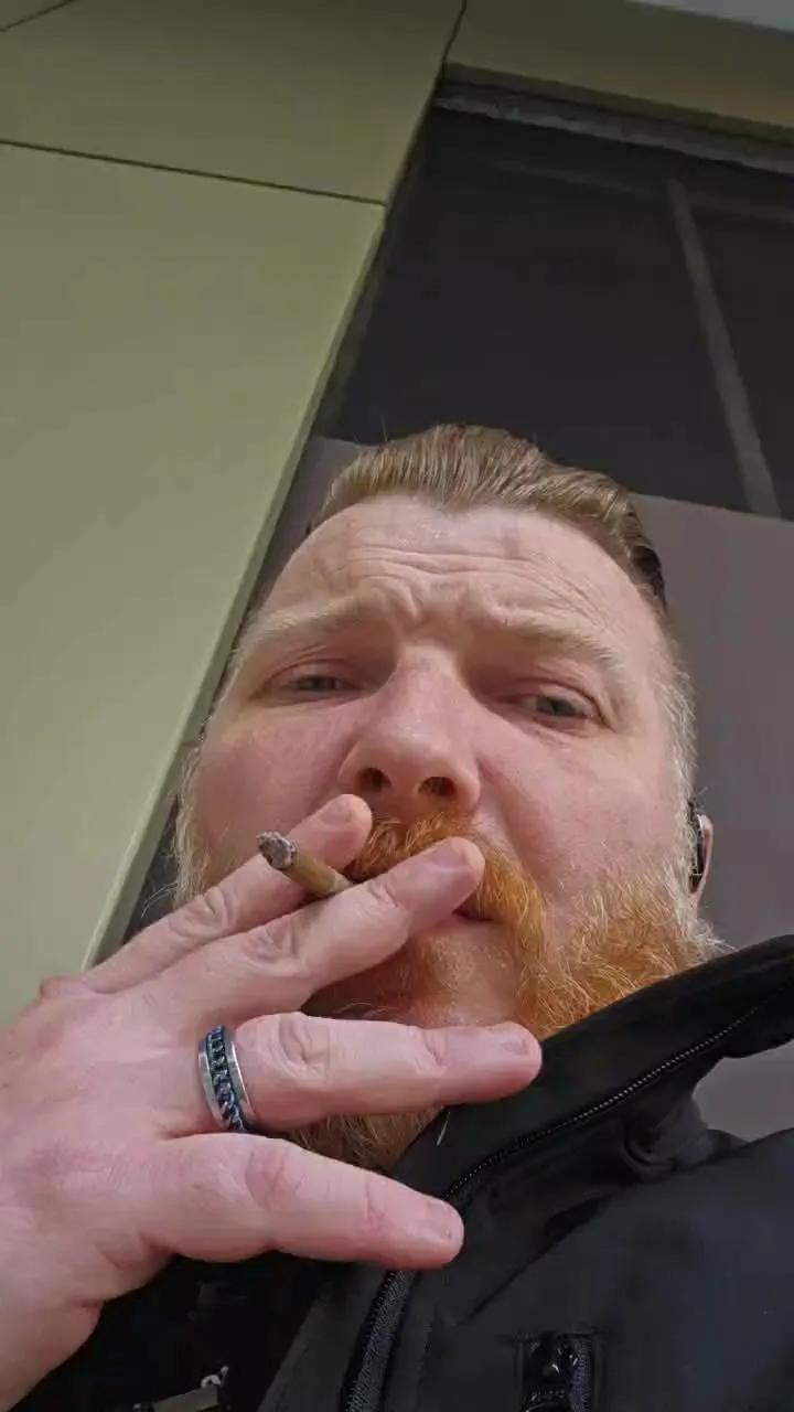 Offline viking17xxx on Cam4