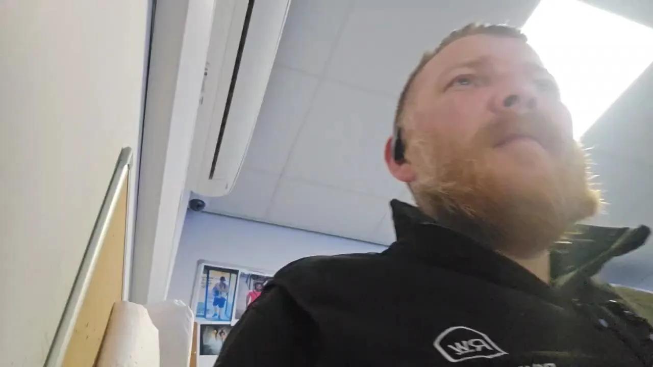 Offline viking17xxx on Cam4