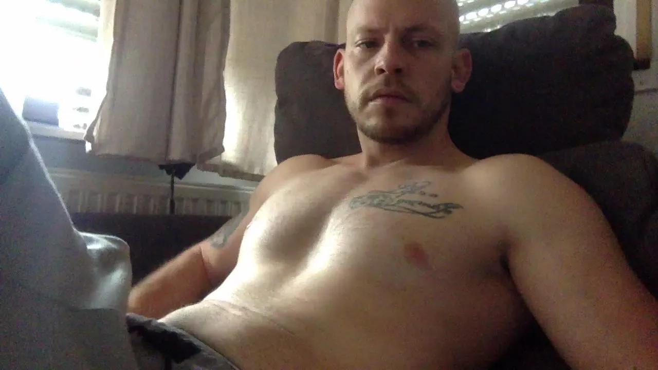 Viking9191 on Cam4 