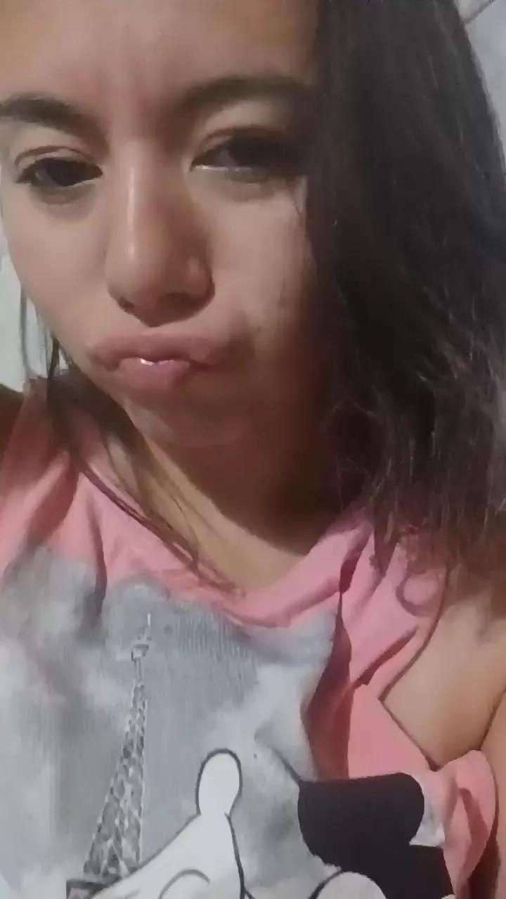 Vikisexi on Cam4 