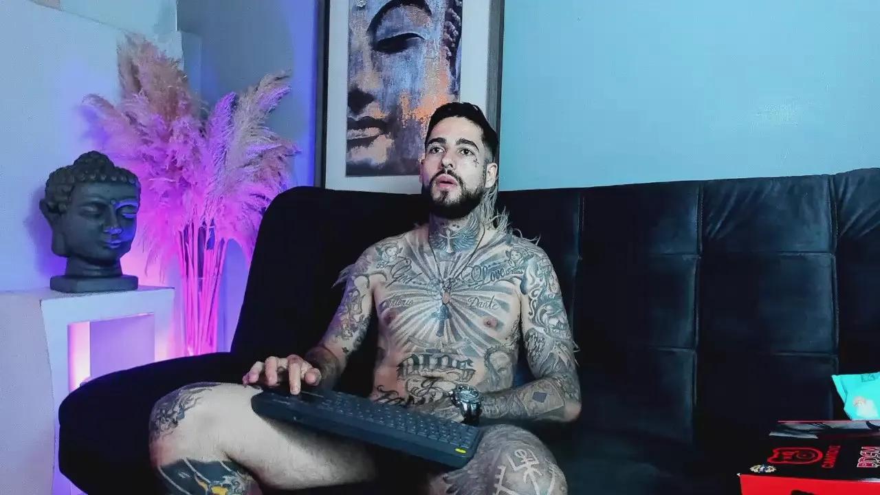 Cam4 VincentSartori  is Freechat  VincentSartori —  #armpits #milk #masturbation #femdom #ass #feet #amateur