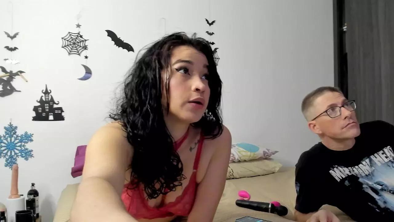 Vivi_Jacko on Cam4 