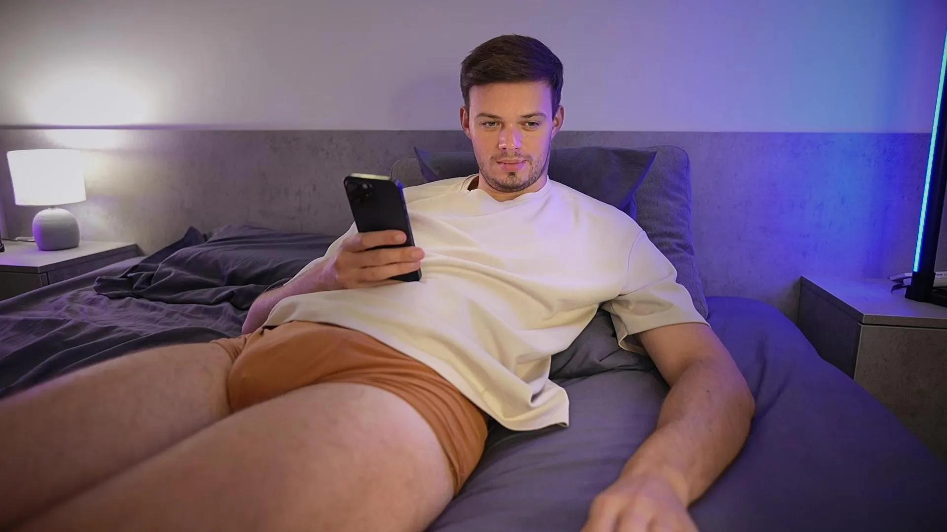 Offline Waynenort on Cam4