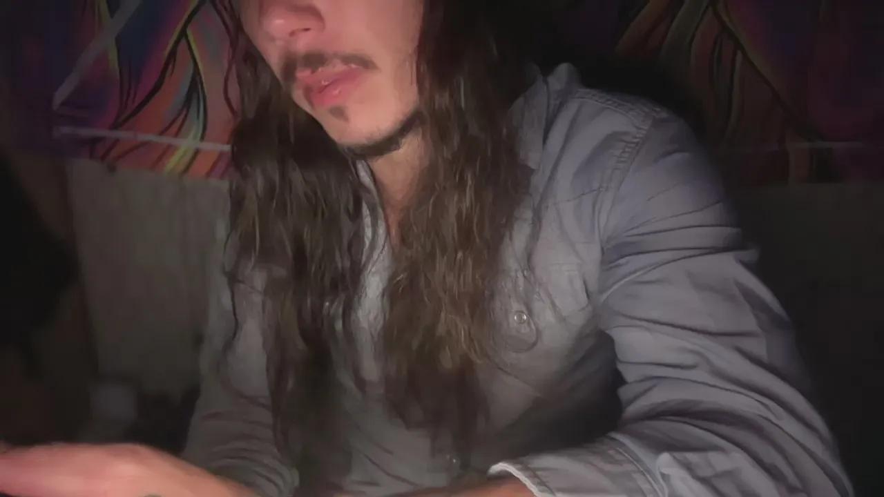 WellHello69 on Cam4 