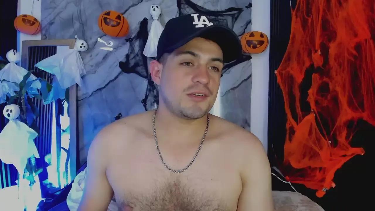 WilliamSteel01 on Cam4 