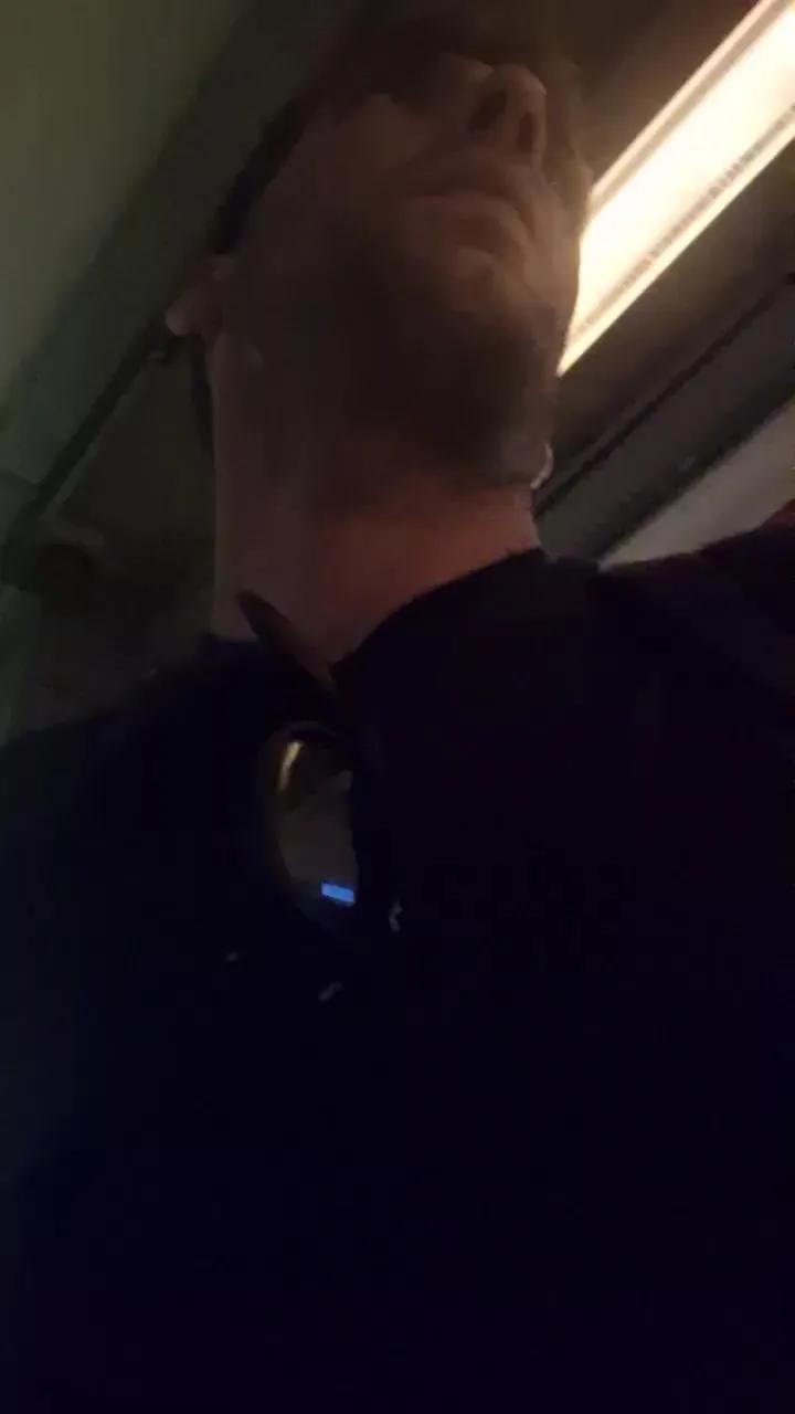 Worriors1989 on Cam4 