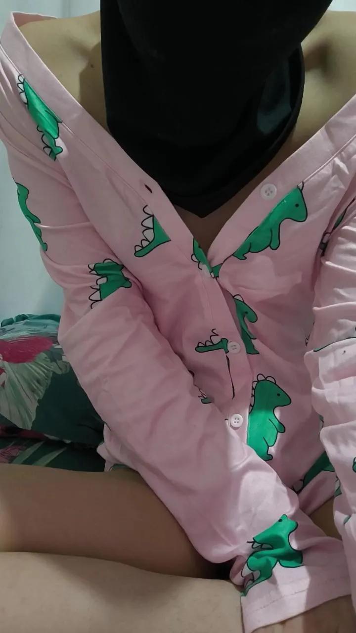 Offline xesmeraldinha on Cam4